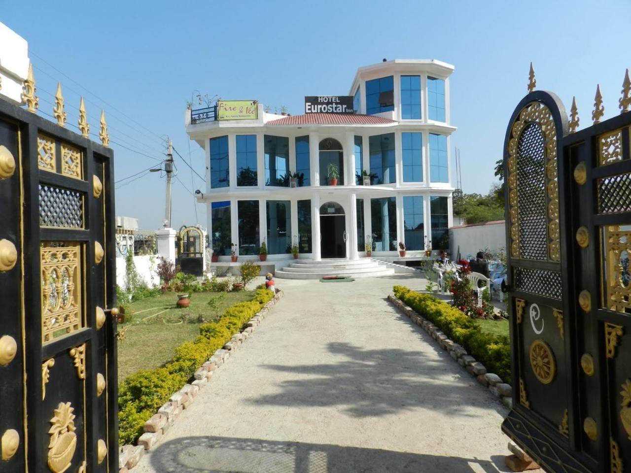 Eurostar Inn Khajuraho Bagian luar foto